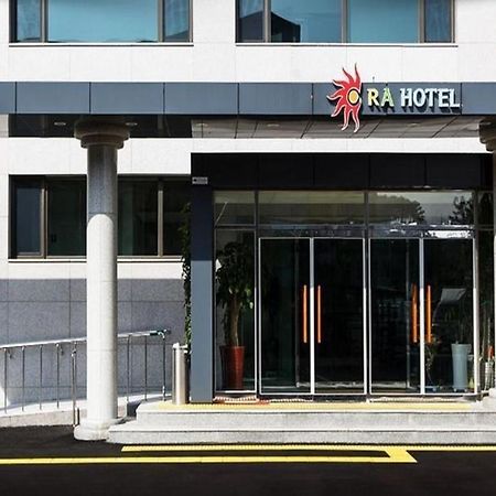 Ra Tourist Hotel Jeju Exterior photo