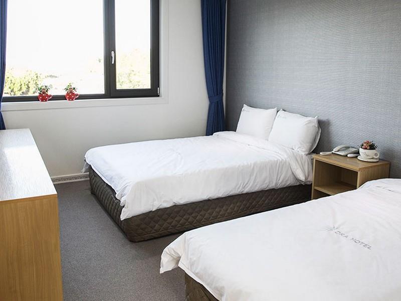 Ra Tourist Hotel Jeju Exterior photo