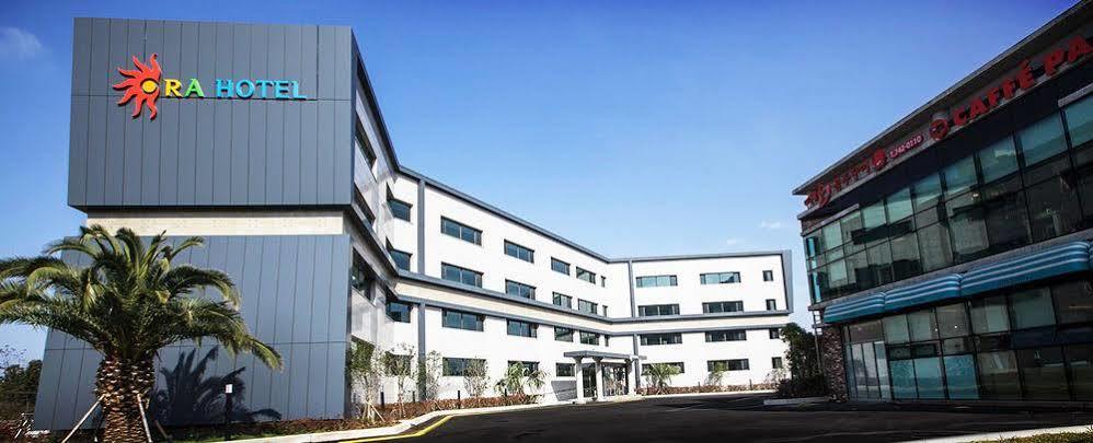 Ra Tourist Hotel Jeju Exterior photo