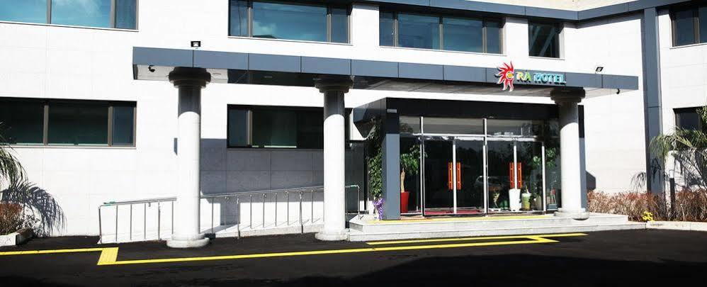Ra Tourist Hotel Jeju Exterior photo